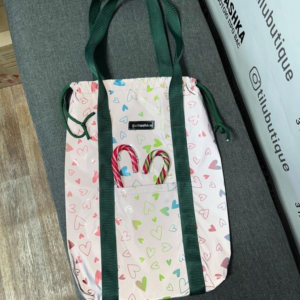 Светоотражающая сумка конфетка Svitashka Неоновое Серце зеленые ручки с карманами 225 фото