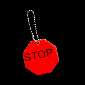 Брелок светоотражающий &laquo;STOP&raquo;, 5,3х5,3см Красный 658 фото